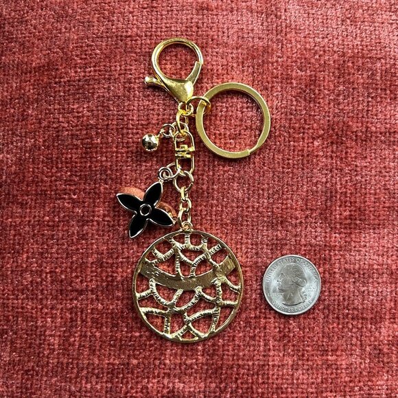 New GEO CLOVER Bag Charm Black Gold Tone - Picture 6 of 7